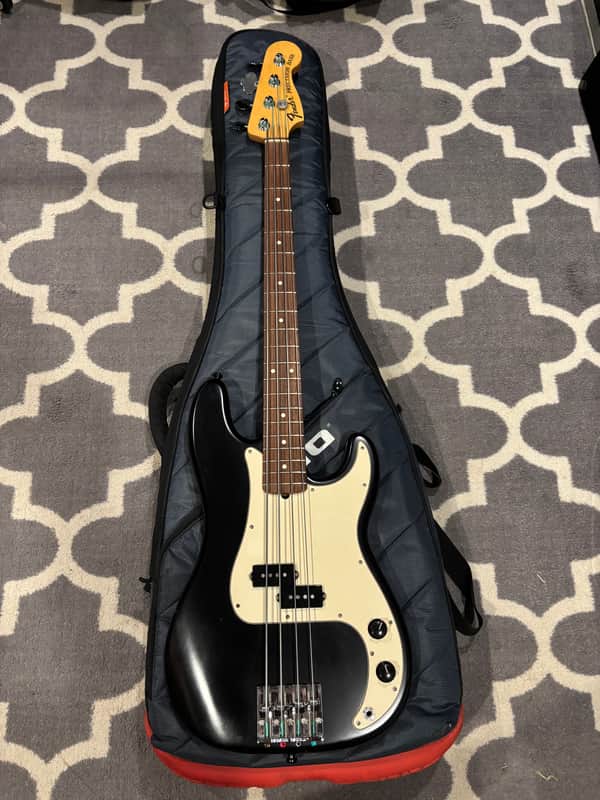 ベース fender highway one precision bass 2010 Fender Highway One Precision Bass 2006-2011 | Reverb