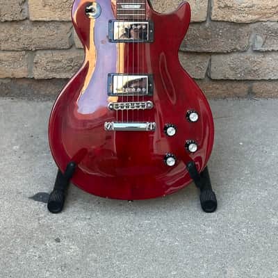 Gibson Les Paul Studio 2004 Wine Red image 2