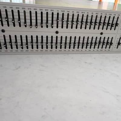 LA audio EQ231S image 4