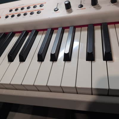 Studiologic Numa Stage - 88-Key Graded Weighted Hammer-Action Digital Piano with Synth Models - White image 9