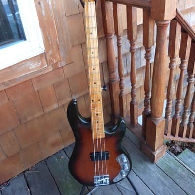 G&L L-1000 bass bartolini pickup - Sunburst image 1