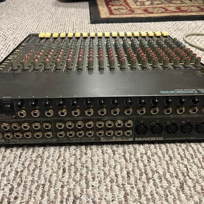 Mackie CR1604 16-Channel Mic / Line Mixer 1990s - Dark Gray image 4