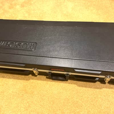 Ernie Ball Music Man Albert Lee HH Tremolo Rosewood Neck 2012 - Black image 12