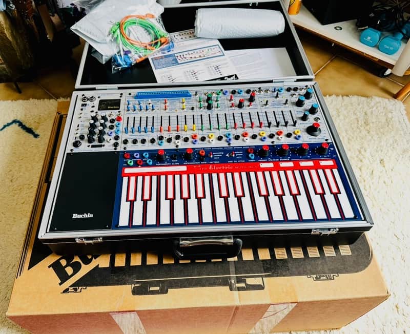 Buchla Easel Modern imagen 1