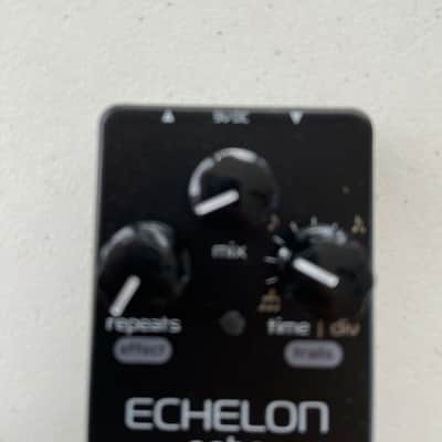 Neunaber Audio USA Echelon Echo Delay Guitar Effect Pedal + Original Box image 3