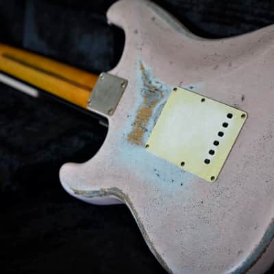 Fender American Stratocaster Heavy Relic Shell Pink Eric Johnson Pups Maple Neck image 5
