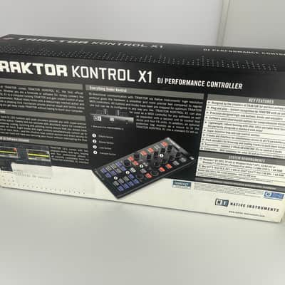 Native Instruments Traktor Kontrol X1 2010s - Black image 5