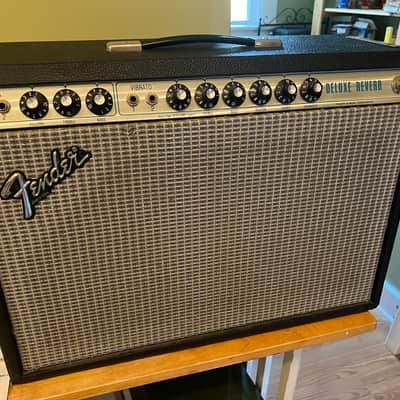 Fender Deluxe Reverb 2-Channel 22-Watt 1x12" Guitar Combo 1970 - 1977 - Silverface image 1