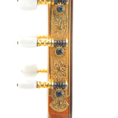 Tomas Leal classical guitar - great handmade Spanish guitar with excellent sound quality - affordable price + video! image 8