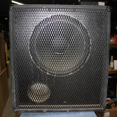 Peavey 115BX BW 700-Watt 1x15 Bass Speaker Cabinet | Reverb