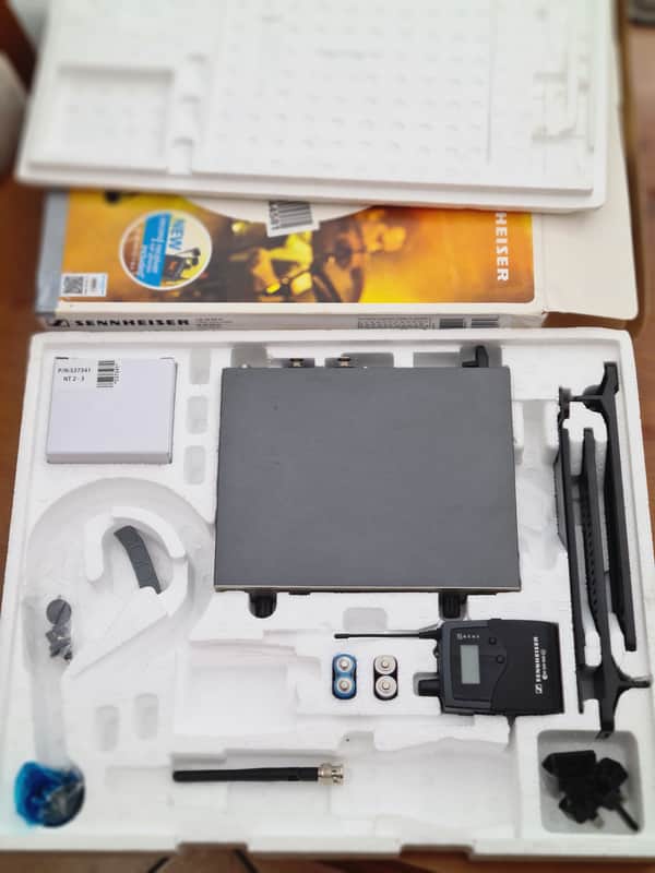 Sennheiser Sennheiser ew 300 IEM G3 Set SR 300 Stereo Transmitter + EK 300 Bodypack Live image 1