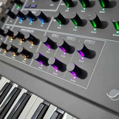 Waldorf Quantum 61-Key Hybrid Synthesizer 2017 - Present - Black image 5