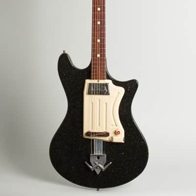 Wandre  Twist Semi-Hollow Body Electric Guitar (1962), hard shell case. image 1