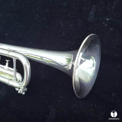 Beautiful Getzen Eterna Severinsen Model trumpet case mouthpiece gamonbrass image 8