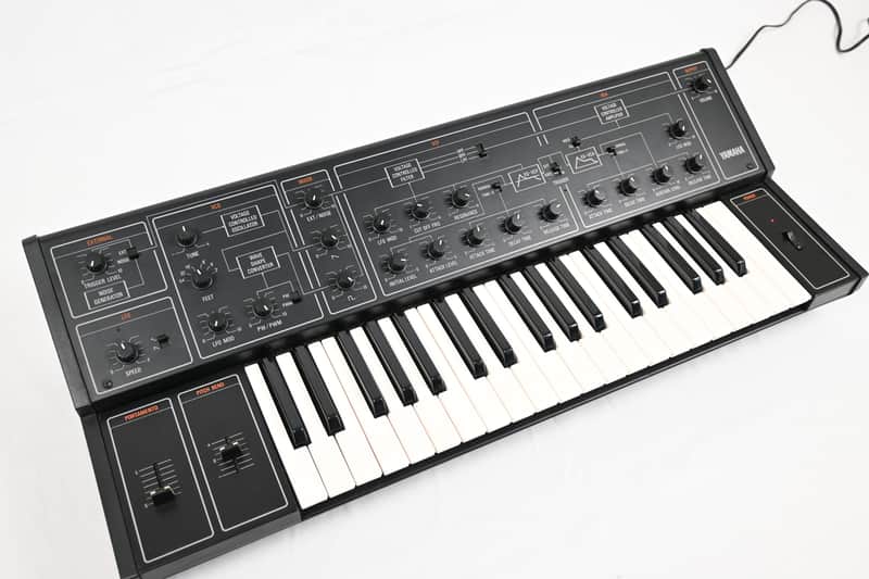 Yamaha CS-10 | Reverb