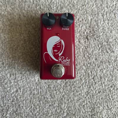 Red Witch Seven Sisters Ruby Fuzz 2010s - Red image 1