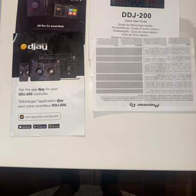 Pioneer DDJ-200 2-Channel WeDJ Smart DJ Controller 2019 - Present - Black image 2