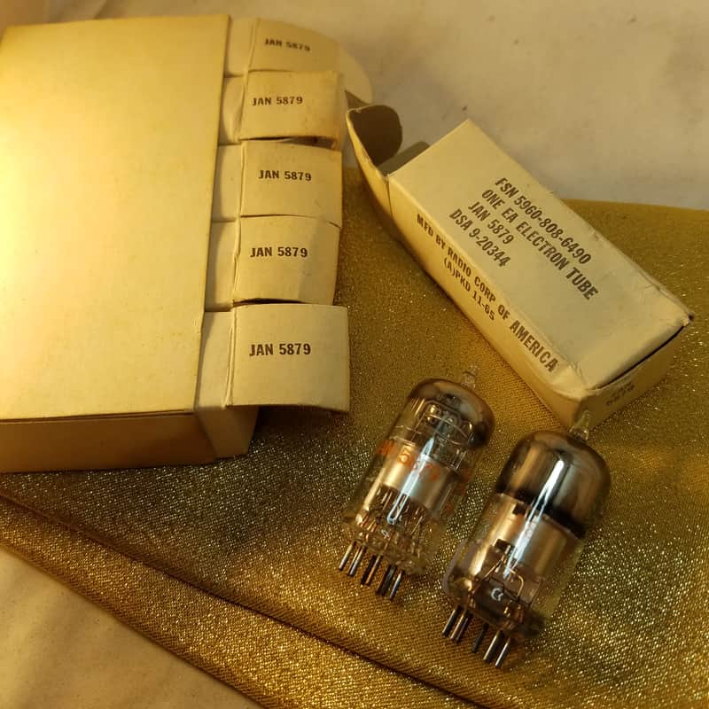 RCA ONE (1) JAN-5879 military tNOS AT1000 TESTED Vacuum Tube Boxed pentode 1960-1976 image 1
