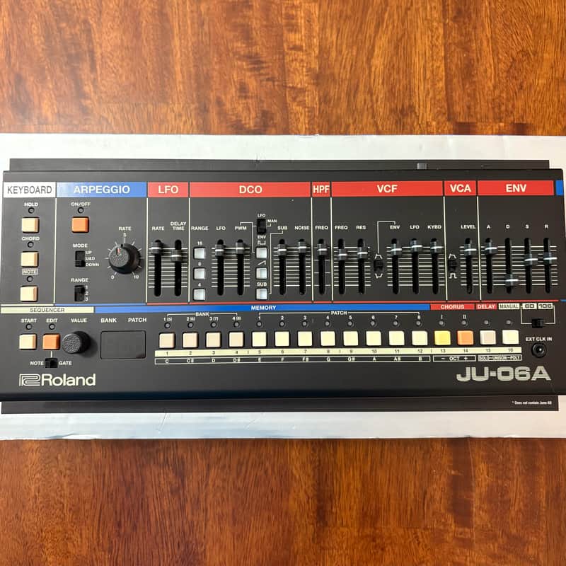 Roland JU-06A Boutique Series Synthesizer Module - Black image 1