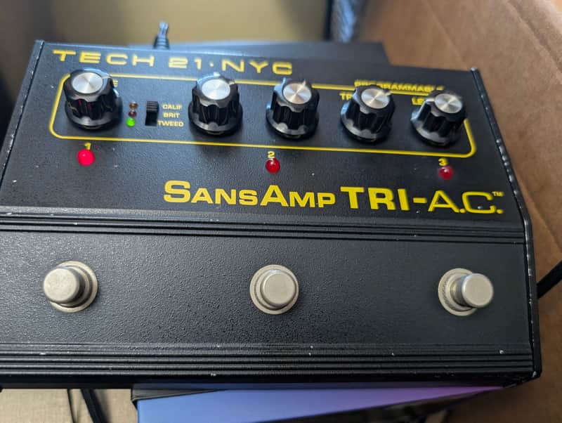 ギター Tech 21 /Sans amp/TRI-A.C TECH21 NYC SansAmp TRI-AC TRI-A.C. Electric Guitar Effect Pedal