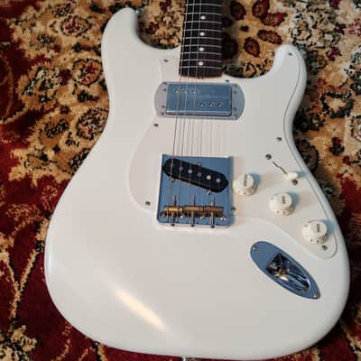 *NEW IN BOX* Fender Japan Artist Series Souichiro Yamauchi Fujifabric Stratocaster Custom Signature Model - Satin White - MIJ image 4