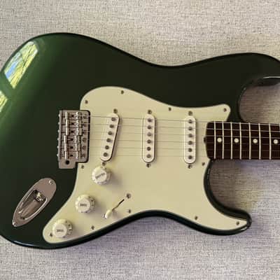 Fender MIJ Traditional II '60s Stratocaster 2023 - Sherwood Green image 2