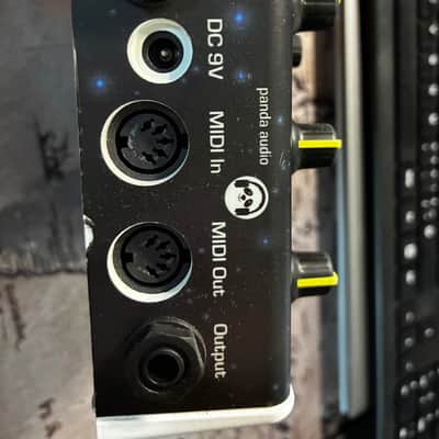 Panda Audio Future Impact v3 2020 - 2023 - White / Space Graphic image 6