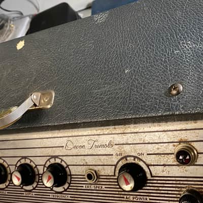 1960's Epiphone Devon Tremolo - Foot Switch Included! image 5