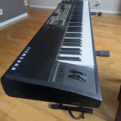 Kurzweil PC2X 88-Key Performance Controller - Black