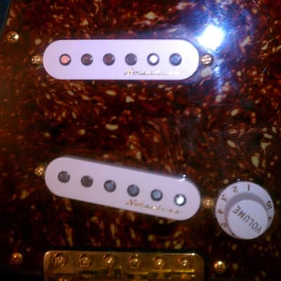 2006 Fender Deluxe Players Stratocaster Loaded Body With Soft Case image 4