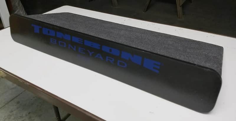 Radial Tonebone Boneyard Pedal Board with soft case image 1
