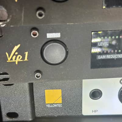 Yellowtec Vip1 with card image 4