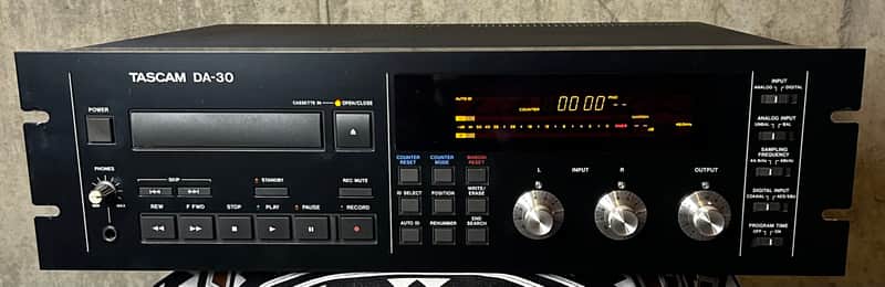 TASCAM DA-30: Pro-Quality Recorder for a Songwriter's Budget