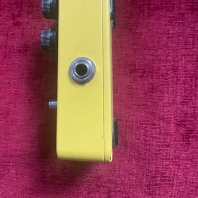 Xotic AC Booster 2007 - 2020 - Yellow image 2