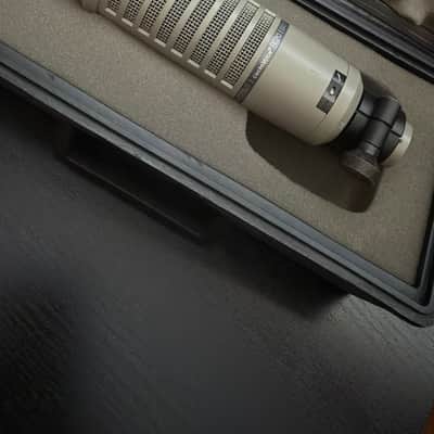 Electro-Voice RE-20 image 8