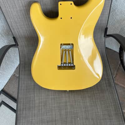 MJT MJT Mahogany Body TV Yellow image 5