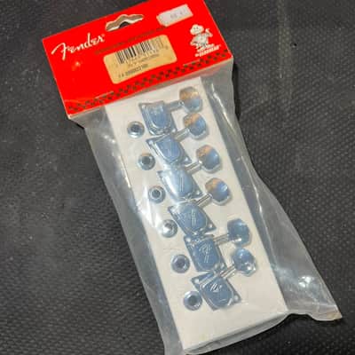Clavijero Fender '70's "F" Tuners Chrome image 5