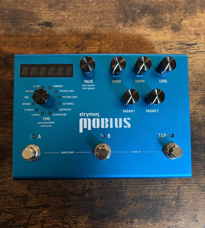 Strymon Mobius