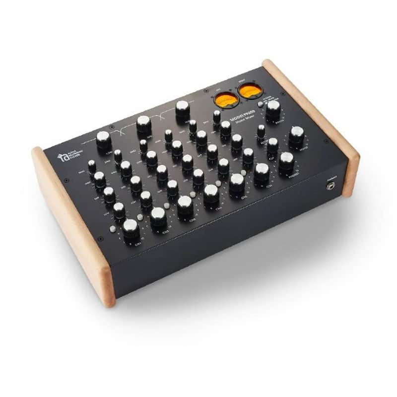 Alpha Recording System MODEL9900BW PRO 6-Channel Rotary DJ Mixer image 1