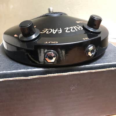 Dunlop JBF3B Joe Bonamassa Signature Fuzz Face image 4