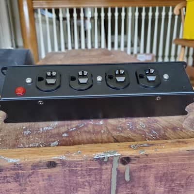 FCS PL1-420WH Power Link AC Outlet Strips Powercon to Edison image 1