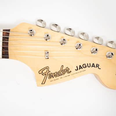 [NEW] Fender Made in Japan Traditional 60s Jaguar Rosewood Fingerboard 3-Color Sunburst image 11