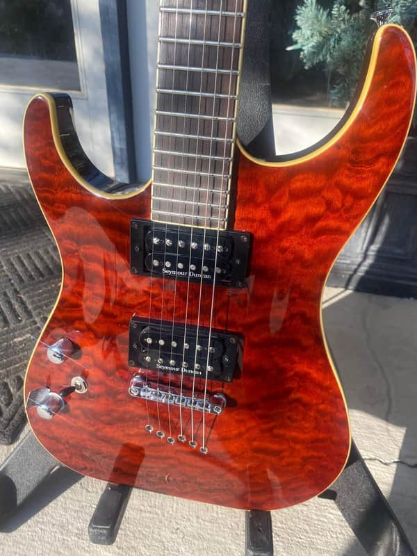 2008 Washburn X-Pro 50 Q Left-Handed Red Quilt Top with Softshell Case image 1