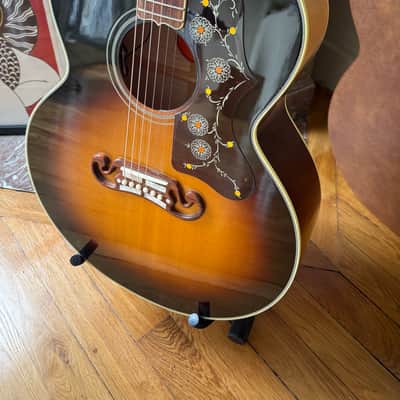 Gibson SJ-200 / J-200 Original — Vintage Sunburst — Made in USA — Original Hard Case image 2
