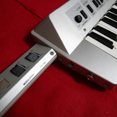 Yamaha KX5 KX-5 Keytar MIDI Controller shoulder keyboard TESTED w/case #23 image 21