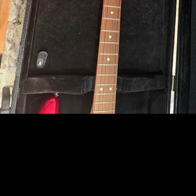 Fender FSR Limited Edition Player Stratocaster HSS with Pau Ferro Fretboard 2017 - 2021 - Candy Red Burst image 3