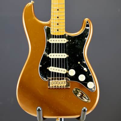 Fender Bruno Mars Stratocaster Maple Fingerboard Mars Mocha image 2