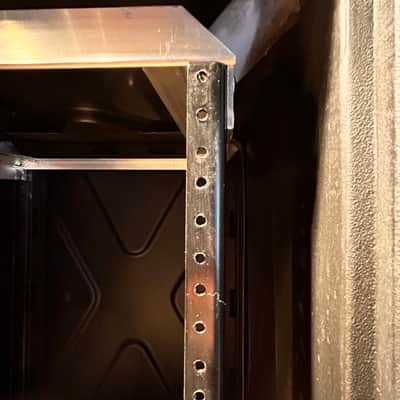 SKB rSeries 16U 20-Inch Deep Shock Rack for local pickup only at our shop in Milwaukee image 12