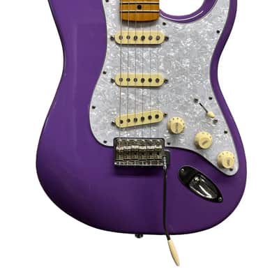 Fender Jimi Hendrix Artist Series Signature Stratocaster 2018 - 2019 - Ultraviolet image 3