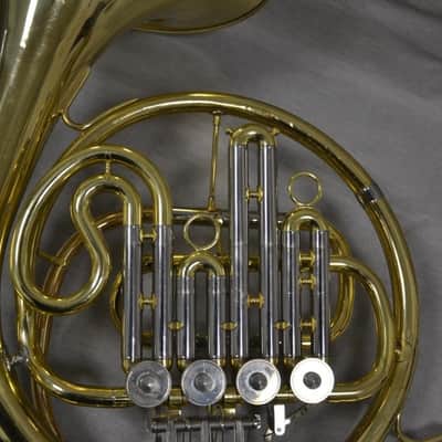 Trompa Sib/La Yamaha 321 Lacada en buen estado. image 10